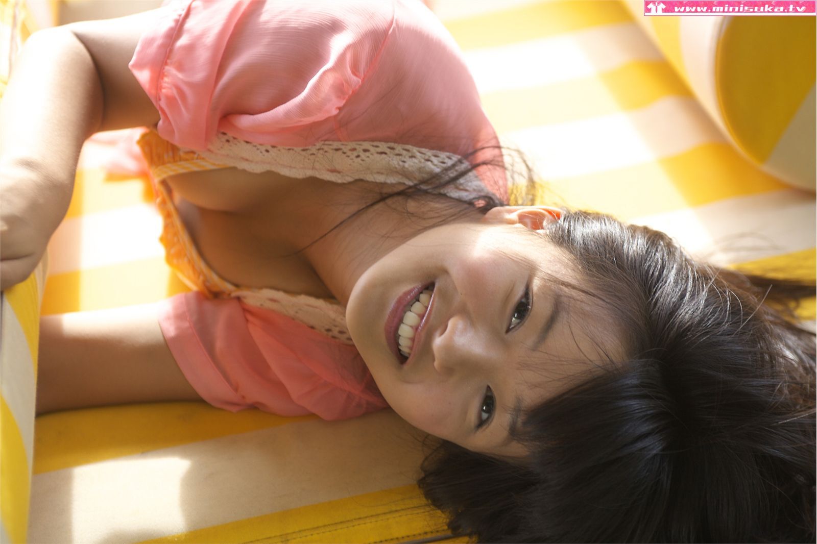 山中真由美 现役女子高生 [Minisuka.tv] Mayumi Yamanaka 2011.05